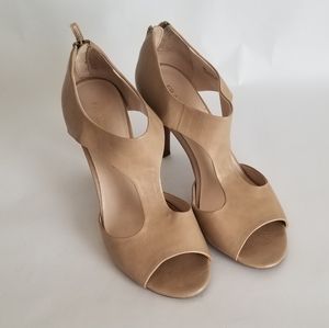 Franco Sarto Beige Peep Toe Heels Sz. 8